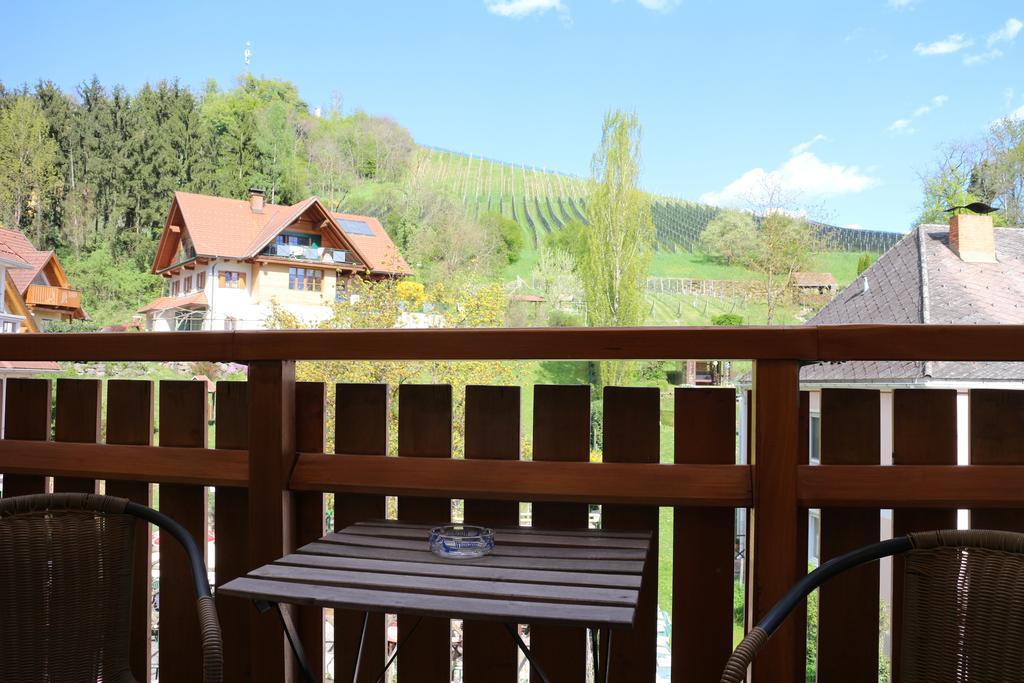 Klöch Hotel Domittner מראה חיצוני תמונה